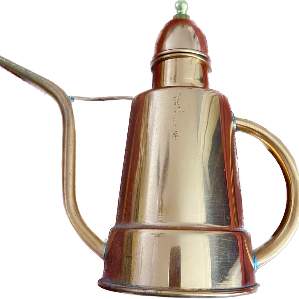 Copper oil can